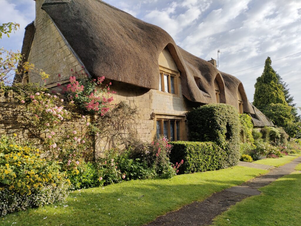 チッピング・カムデンの一般住宅のガーデニング